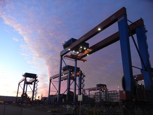 Kalmar automatic stacking cranes (ASCs)