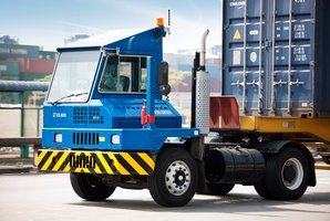 Kalmar Ottawa 4x2 terminal tractor Kalmar Ottawa terminal tractor