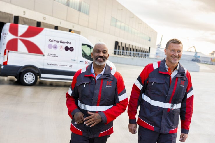 Reservdelar & Service - Med vårt globala nätverk med mer än 1 400 servicetekniker och ett omfattande utbud av reservdelar, underhåll och service säkerställer vi utrustningens drifttid under hela dess livscykel.