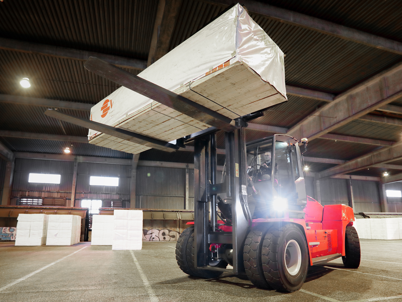 Essential gaffeltruckar 10-18 ton