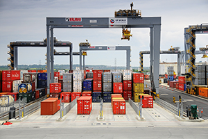 Kalmar automatic stacking cranes (ASCs)